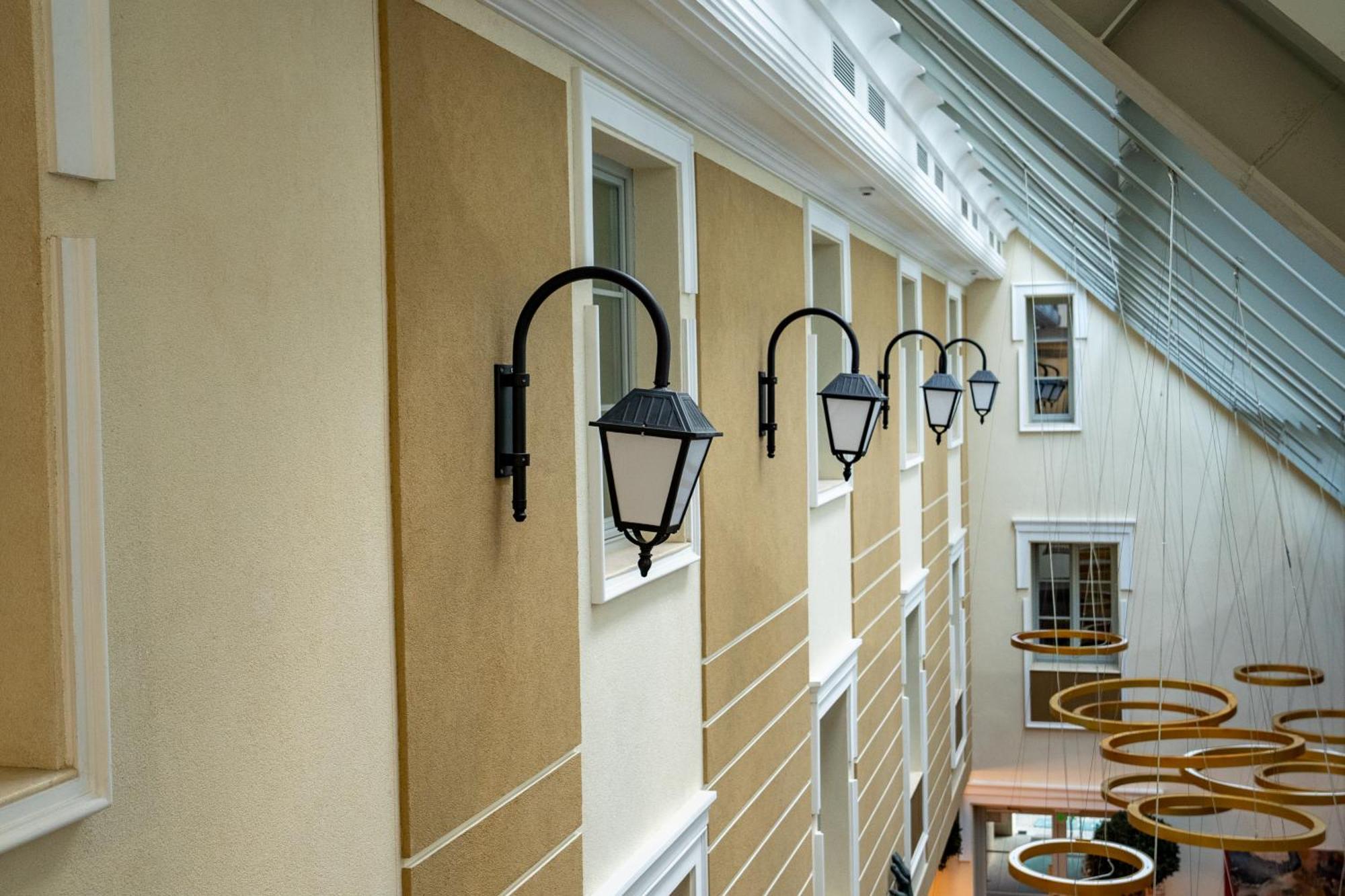 Atlas Hotel Timişoara Exterior foto