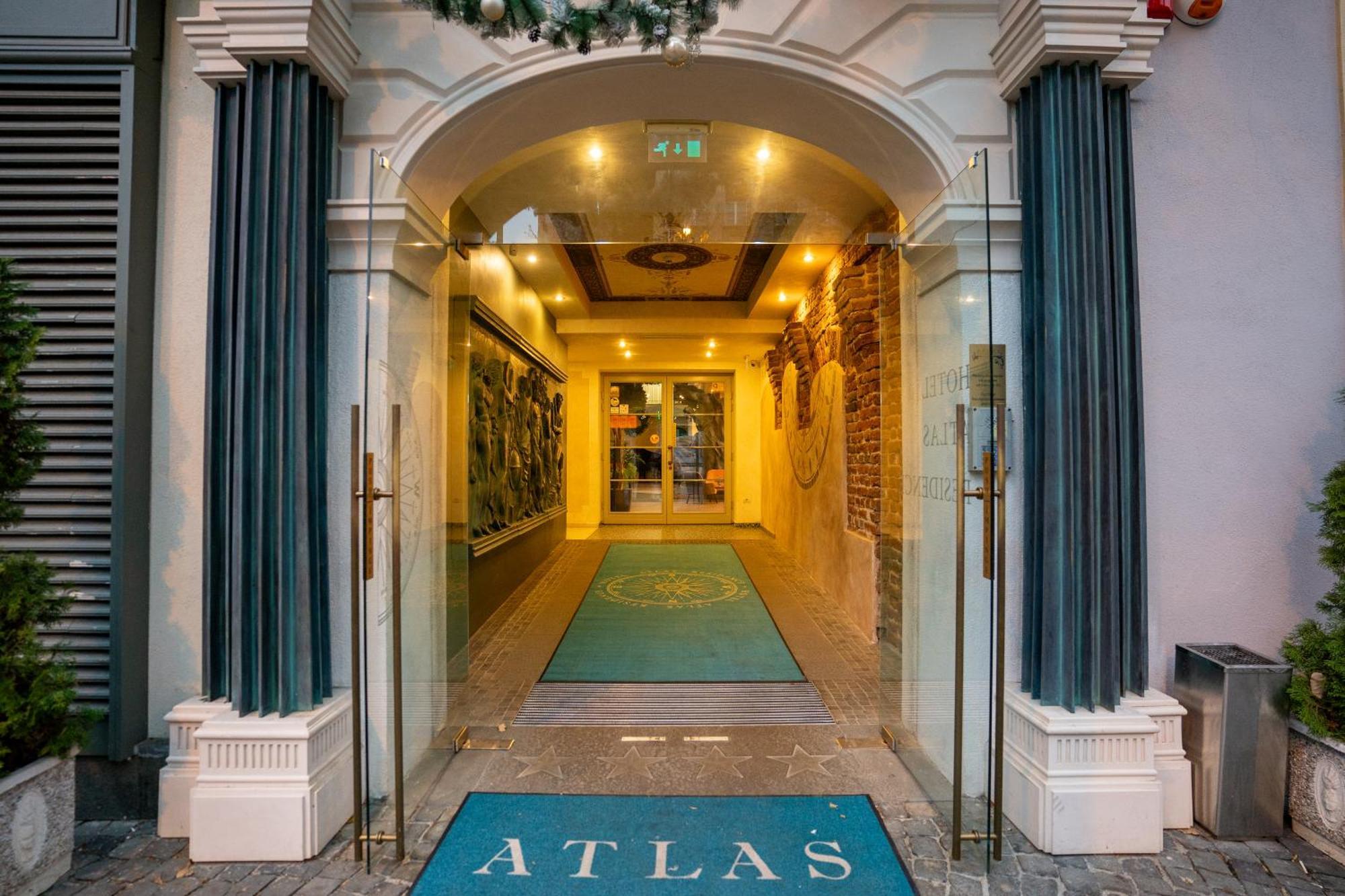 Atlas Hotel Timişoara Exterior foto